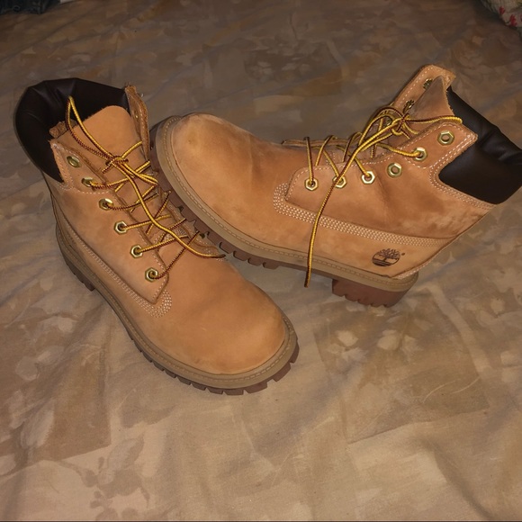 Timberlands - Picture 1 of 5